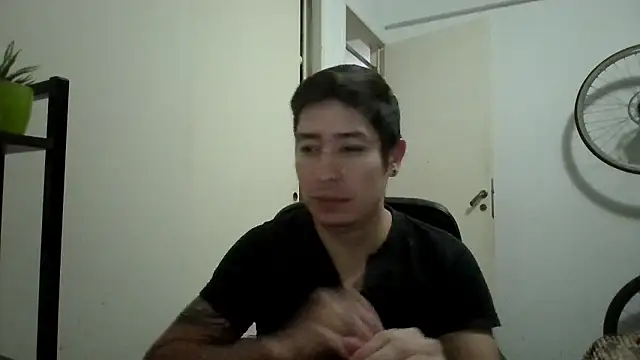 9999Alez online show from May 22, 2026, 2:51 am