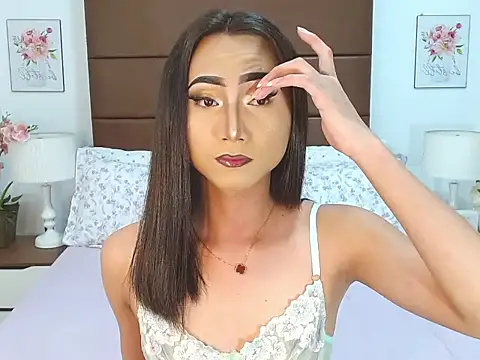 BlaireWilzon online show from April 13, 2026, 8:09 am