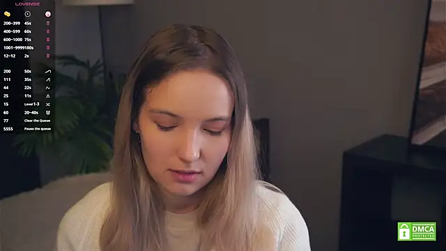 HongTomczak online show from October 28, 2025, 7:23 am