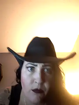 TheRealSophieDee online show from October 21, 2025, 9:59 pm