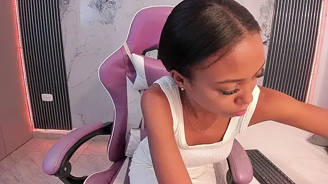 Snapshot of Mia_Duarte1 chatting on July 12, 2026, 3:08 am Mia Duarte1 online show from July 12, 2026, 3:08 am