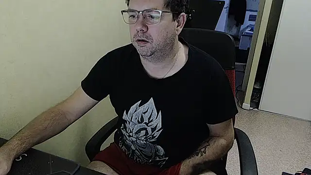 blueandwhite1 online show from December 21, 2024, 7:56 am