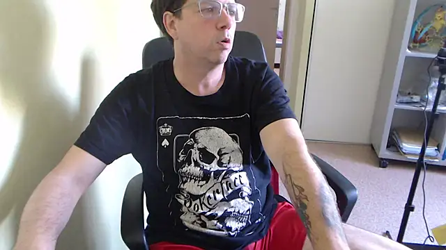 blueandwhite1 online show from April 23, 2026, 2:30 pm