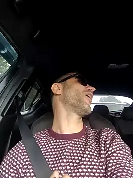 siadxh online show from December 20, 2025, 12:45 pm