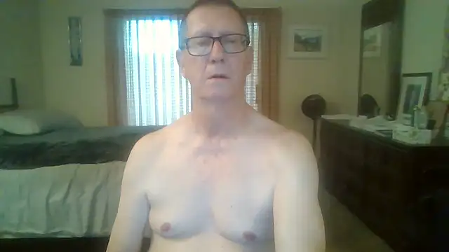 camminmichaellll online show from September 29, 2025, 11:20 pm