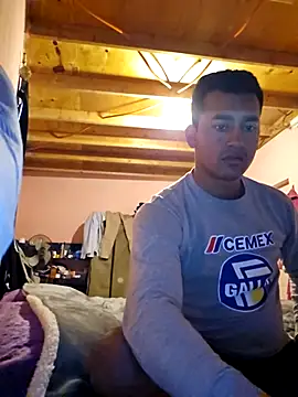 Eljilipoyas69 online show from December 2, 2025, 5:02 am