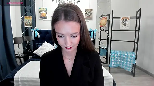 Snapshot of LoraSunnyy chatting on September 19, 2025, 7:54 am LoraSunnyy online show from September 19, 2025, 7:54 am