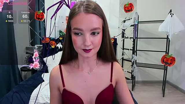 Snapshot of LoraSunnyy chatting on October 20, 2025, 8:48 am LoraSunnyy online show from October 20, 2025, 8:48 am