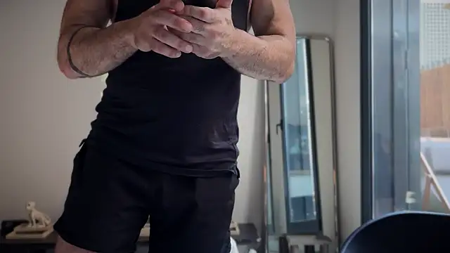 Snapshot of Sir_box chatting on September 16, 2025, 5:47 pm Sir box online show from September 16, 2025, 5:47 pm