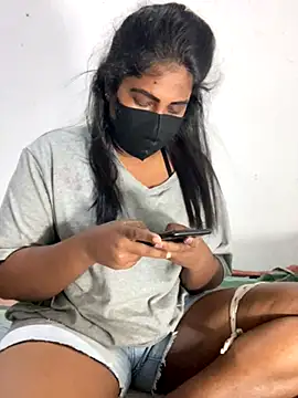 Snapshot of Choco_Chuby chatting on October 5, 2025, 10:07 pm Choco Chuby online show from October 5, 2025, 10:07 pm