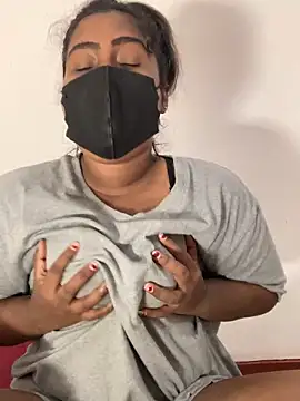 Snapshot of Choco_Chuby chatting on October 22, 2025, 2:39 pm Choco Chuby online show from October 22, 2025, 2:39 pm