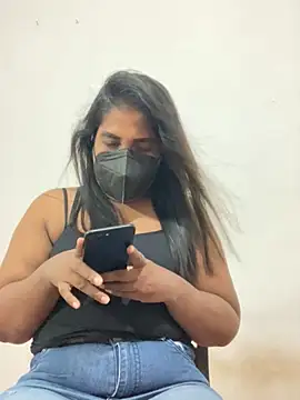 Snapshot of Choco_Chuby chatting on October 31, 2025, 3:35 pm Choco Chuby online show from October 31, 2025, 3:35 pm