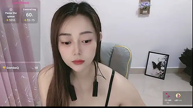 Abb-qiaoyi online show from October 13, 2025, 2:06 pm
