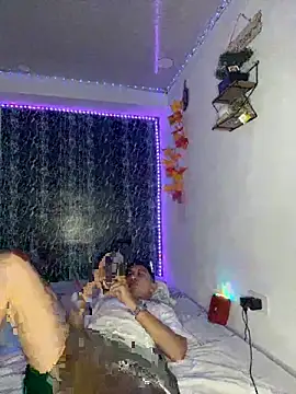 Snapshot of Alejandro_BigCock22 chatting on September 23, 2025, 3:31 am Alejandro BigCock22 online show from September 23, 2025, 3:31 am