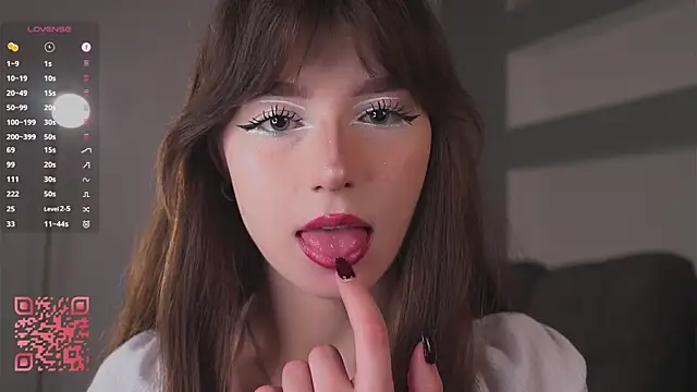 DreamyDaisy online show from November 2, 2025, 8:11 pm