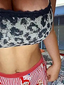 Filthymaddymilfy25 online show from February 12, 2026, 10:54 am