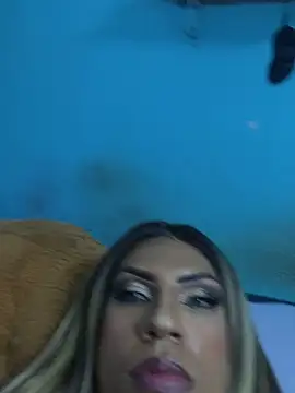 Snapshot of gataloiraa chatting on October 3, 2025, 8:11 am gataloiraa online show from October 3, 2025, 8:11 am