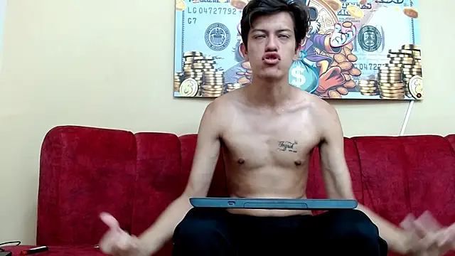 CrazyBoys Extreme online show from September 22, 2025, 3:52 am