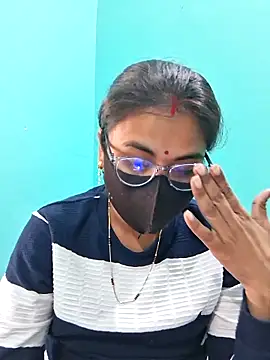 DivyaBhabhi69xh online show from March 2, 2026, 10:22 am