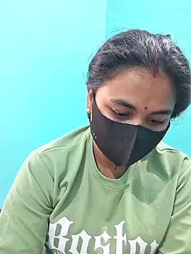 DivyaBhabhi69xh online show from March 11, 2026, 11:16 am