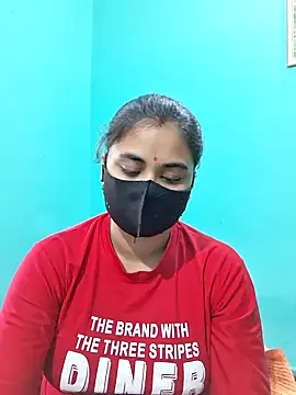 Snapshot of DivyaBhabhi69@xh chatting on June 6, 2026, 3:44 am DivyaBhabhi69xh online show from June 6, 2026, 3:44 am