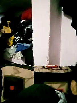 Snapshot of Hot_tin74 chatting on September 15, 2025, 6:52 pm Hot tin74 online show from September 15, 2025, 6:52 pm