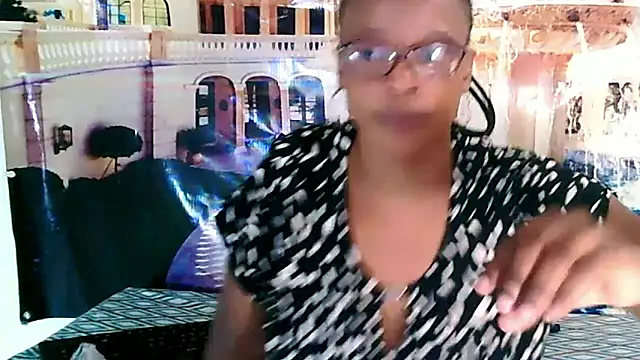 Snapshot of EbonyBloom69 chatting on February 2, 2026, 5:22 pm EbonyBloom69 online show from February 2, 2026, 5:22 pm