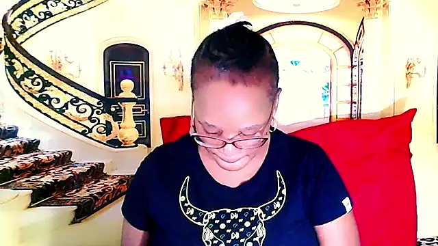 Snapshot of EbonyBloom69 chatting on February 27, 2026, 5:51 am EbonyBloom69 online show from February 27, 2026, 5:51 am