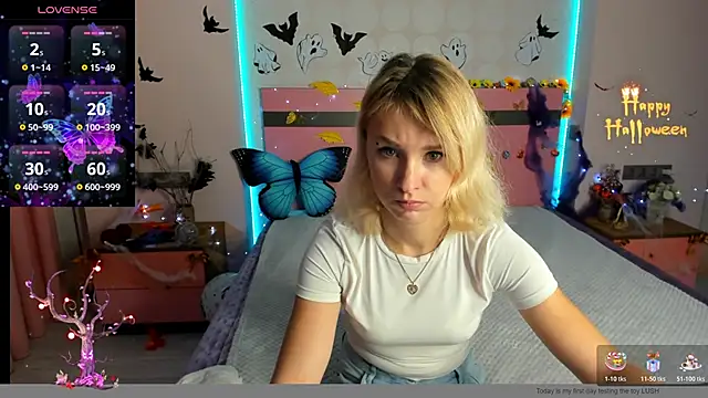 MeryMidnight online show from October 27, 2025, 6:39 am