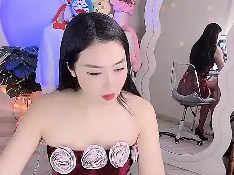 QQ  2025 online show from September 14, 2025, 7:18 am