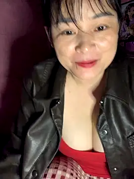 Star-sweet online show from December 3, 2025, 2:08 am