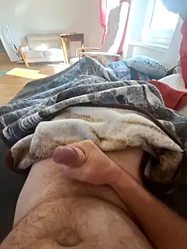 Snapshot of chrisili1986 chatting on November 5, 2025, 9:42 am chrisili1986 online show from November 5, 2025, 9:42 am