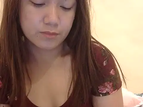 Lovelyclaya online show from January 7, 2026, 7:49 pm