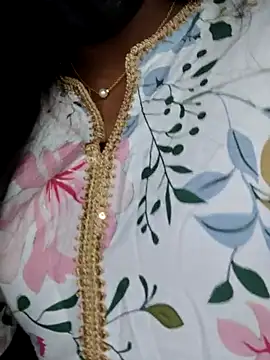 Snapshot of Telugu_sweet_couple_345 chatting on February 19, 2026, 4:58 pm Telugu sweet couple 345 online show from February 19, 2026, 4:58 pm