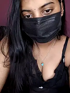 Snapshot of Telugu_sweet_couple_345 chatting on February 25, 2026, 5:33 pm Telugu sweet couple 345 online show from February 25, 2026, 5:33 pm