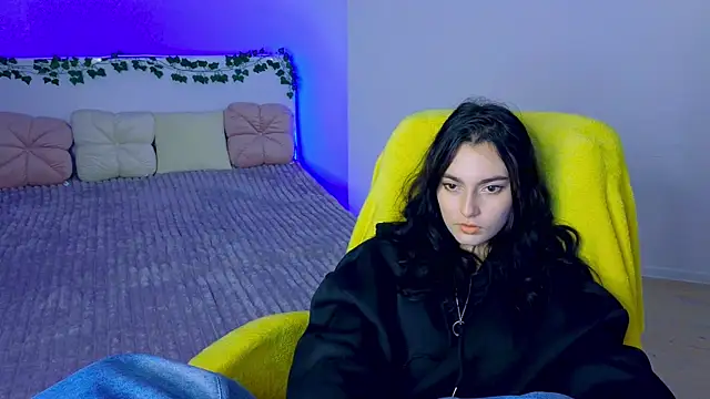 Snapshot of Andres_sssss chatting on October 1, 2025, 8:59 pm Andres sssss online show from October 1, 2025, 8:59 pm