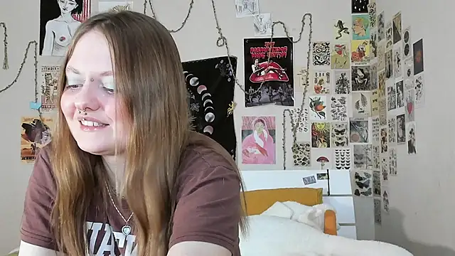 WonderConnie1 online show from October 22, 2025, 10:15 am