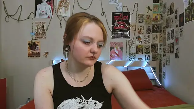 Snapshot of WonderConnie1 chatting on June 6, 2026, 3:50 pm WonderConnie1 online show from June 6, 2026, 3:50 pm