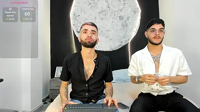 marcoAndMathew online show from October 16, 2025, 1:01 pm