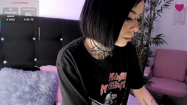 Sammy f uck online show from September 10, 2025, 9:15 pm