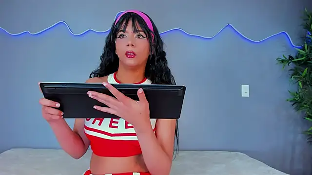 AlinaSweett  online show from October 19, 2025, 3:34 pm