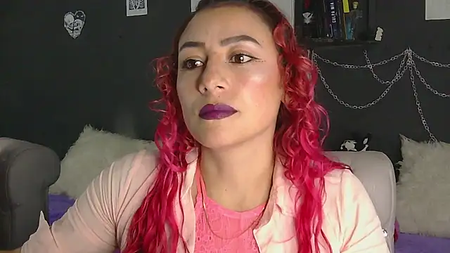 MeganBrown4 online show from May 1, 2026, 8:57 pm