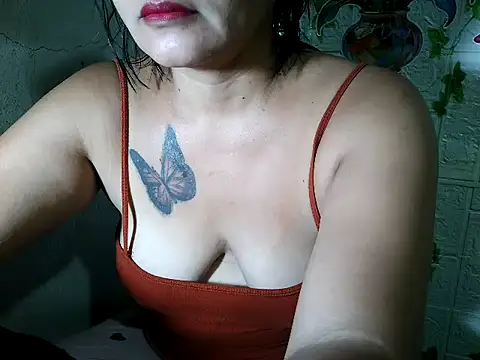 Snapshot of pussywet_08 chatting on June 10, 2026, 10:36 am pussywet 08 online show from June 10, 2026, 10:36 am