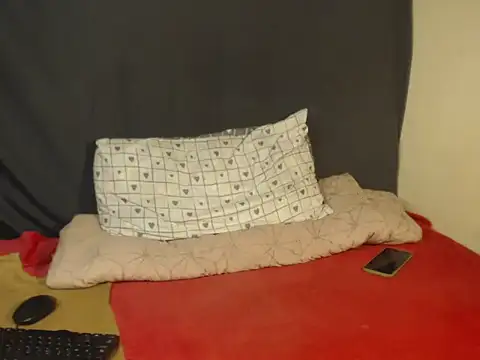 Hotgirl87 online show from September 25, 2025, 6:55 pm