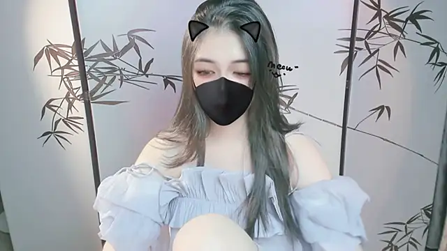 Sparkly Candy online show from November 5, 2025, 10:48 am