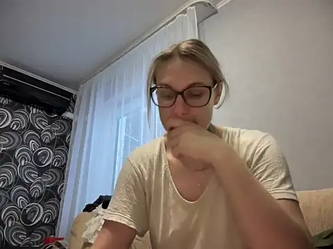 NikexPretty online show from January 11, 2026, 2:11 pm