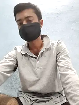 Snapshot of GirlsCrush_ chatting on November 2, 2025, 7:11 am GirlsCrush  online show from November 2, 2025, 7:11 am