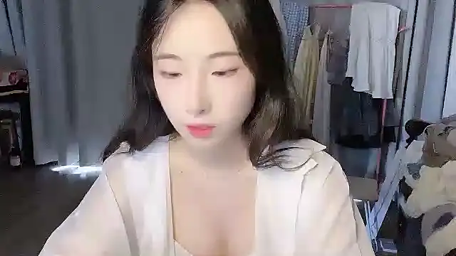 Freya7777 online show from September 11, 2025, 3:17 am