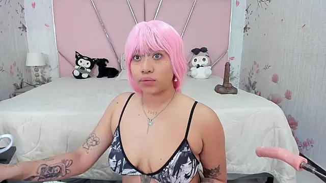 SafiroAgataaa online show from February 26, 2026, 3:49 am