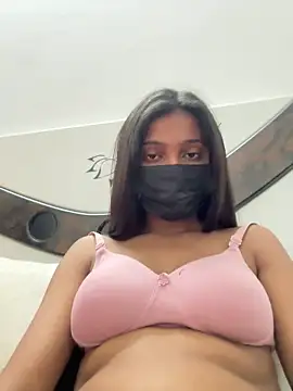 Snapshot of HeerStd chatting on February 25, 2026, 5:17 am HeerStd online show from February 25, 2026, 5:17 am